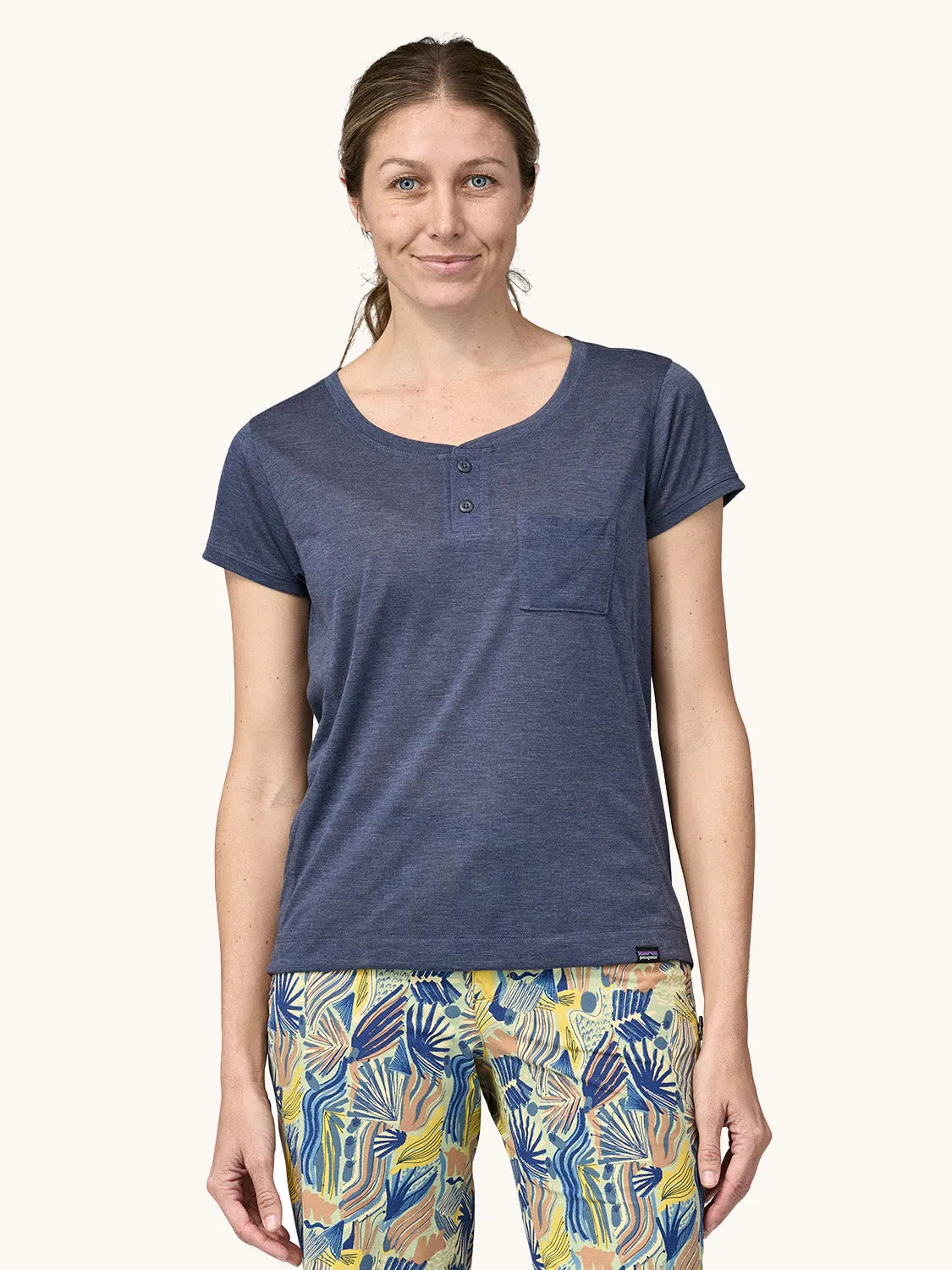 Patagonia Women's Capilene Cool Trail Bike Henley Top - Classic Navy