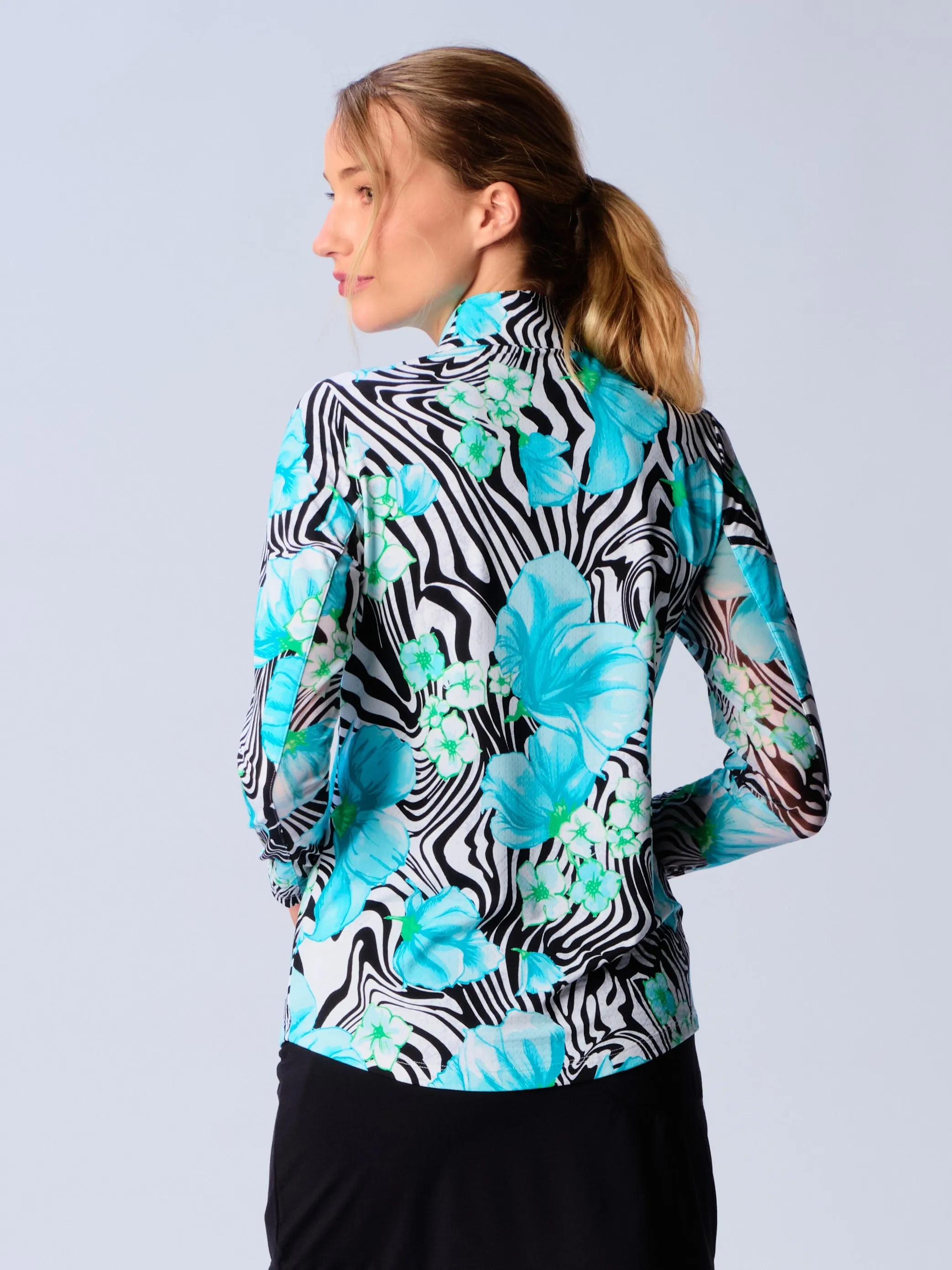 Quarter Zip Sun Protection Top In Black Zebra