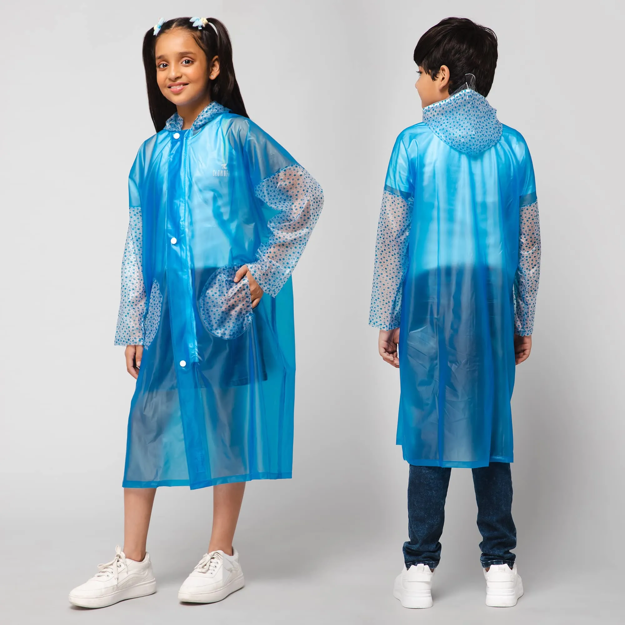 THE CLOWNFISH Shower Saver Series Unisex Kids Waterproof Single Layer PVC Longcoat/Raincoat with Adjustable Hood. Age-6-7 Years (Sky Blue)