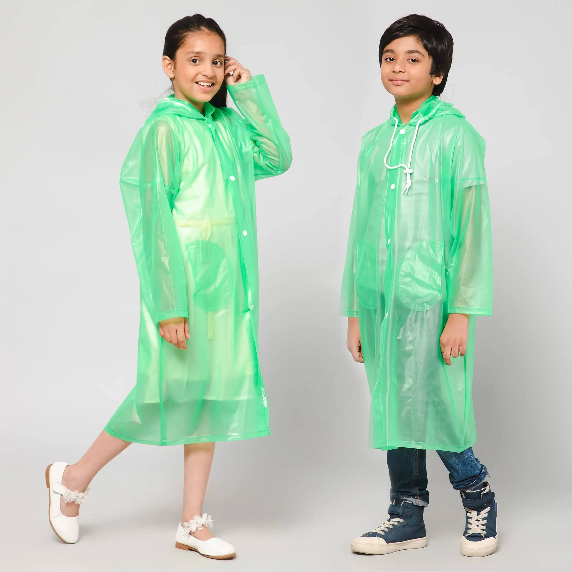 THE CLOWNFISH Wet & Wild Series Unisex Kids Waterproof Single Layer PVC Longcoat/Raincoat with Adjustable Hood. Age-3-4 Years (Fluoroscent Green)