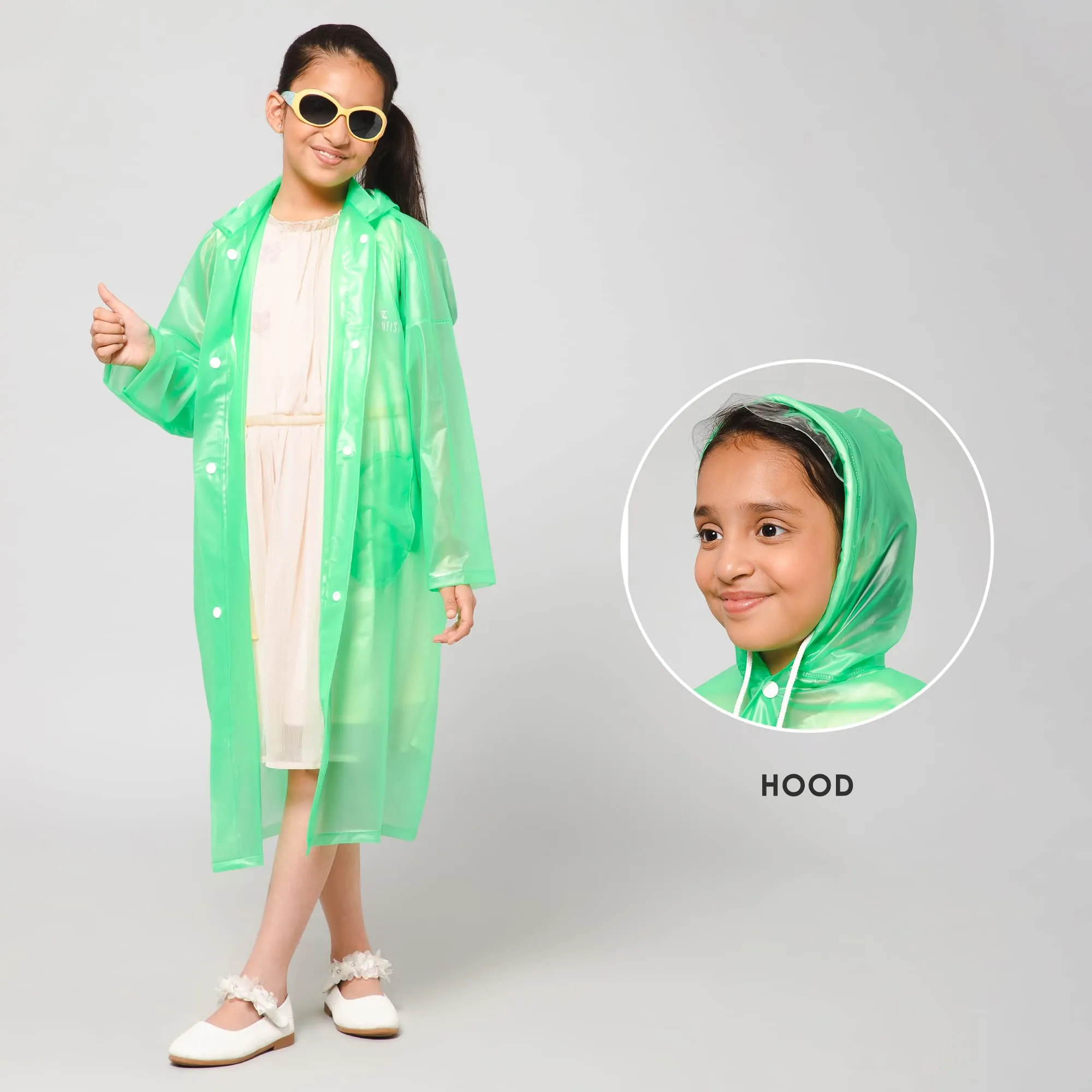 THE CLOWNFISH Wet & Wild Series Unisex Kids Waterproof Single Layer PVC Longcoat/Raincoat with Adjustable Hood. Age-4-5 Years (Fluoroscent Green)